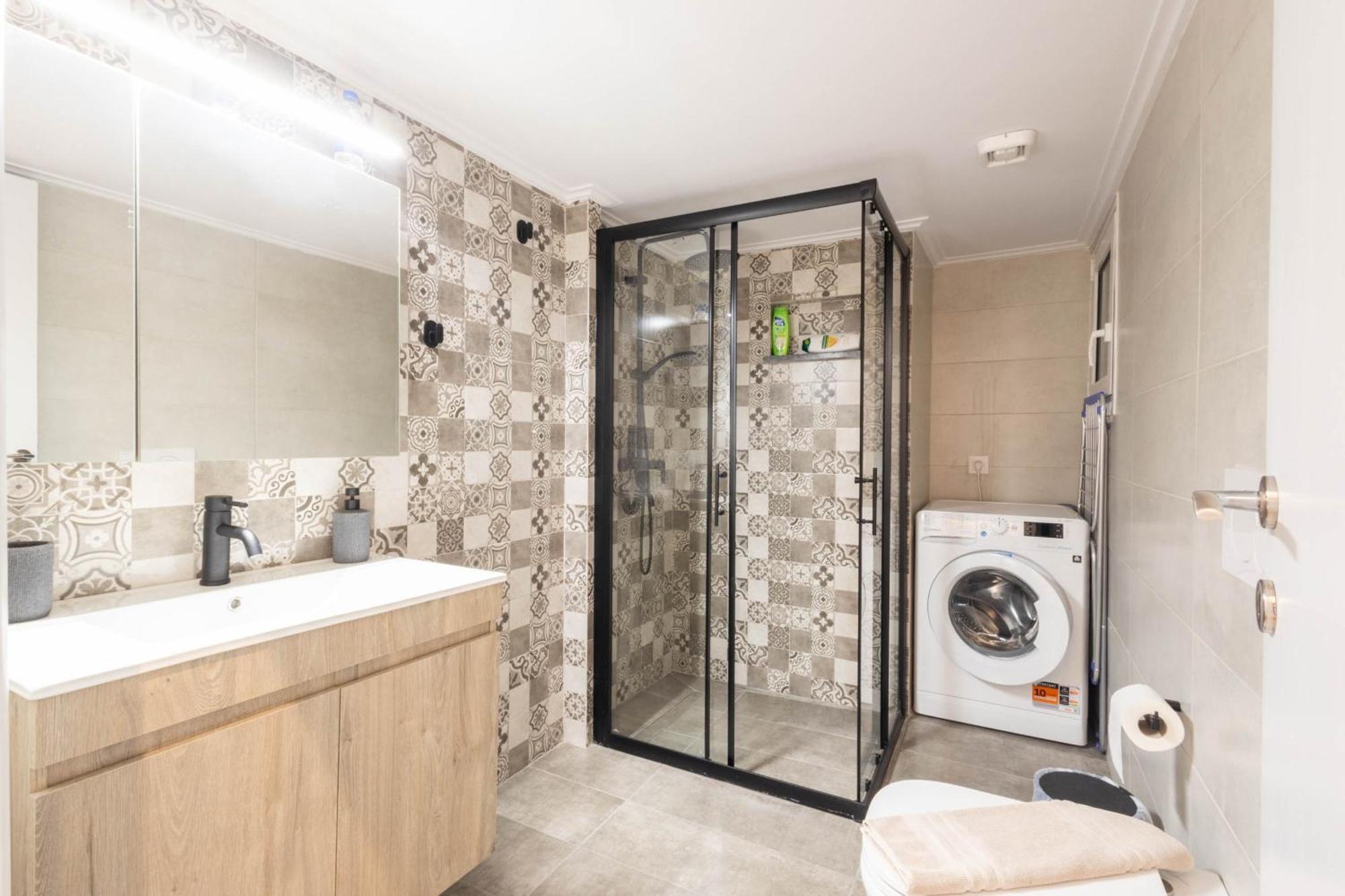Urban Comfort 2 Bdrm Next To Metro Athens Ngoại thất bức ảnh